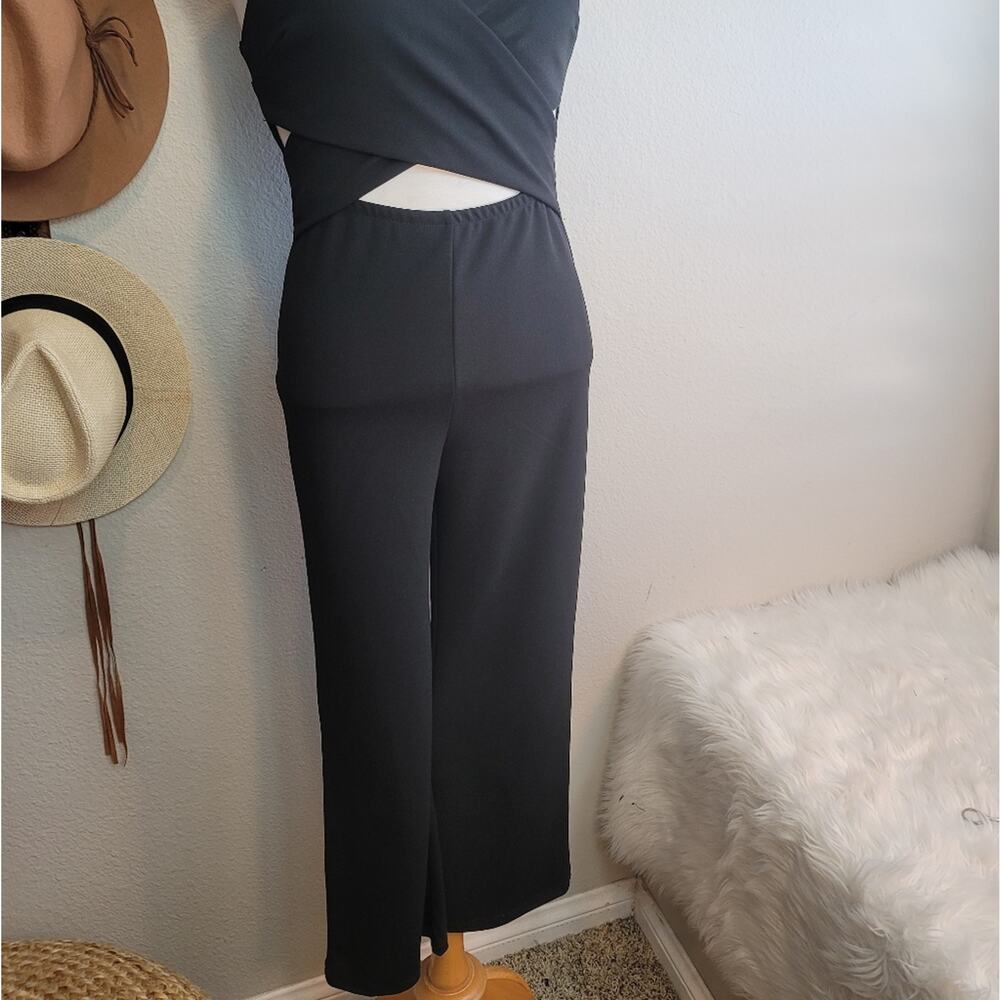 NWOT SUNSET & SPRING Black Wrap Cutout Jumpsuit Cropped Wide Leg Date Night Out - Picture 4 of 16